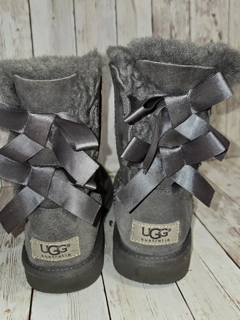 UGG Australia Kids Gray Bailey Bow II Suede Sheepskin Boots Size Unknown